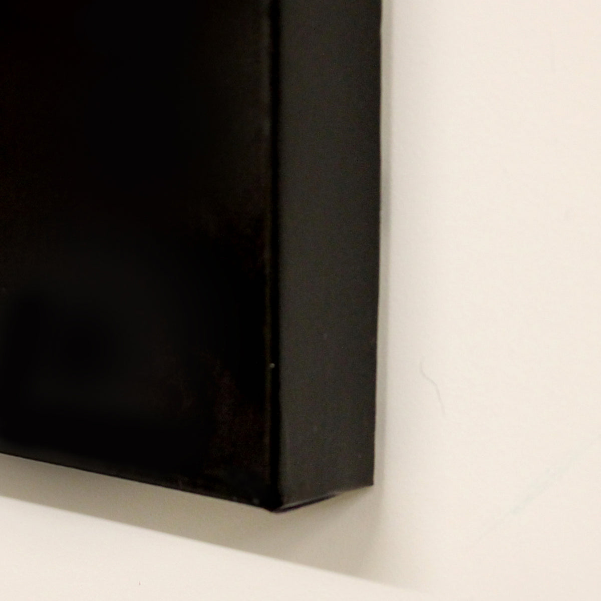Side edge of an original canvas painting by Paresh Nrshinga